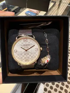 Jam tangan Coach