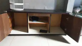 Meja tv masih bagus jarang diapke dari baru