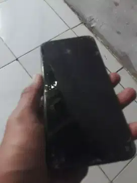 Jual hape Samsung a6+ minus abis jatuh matot .