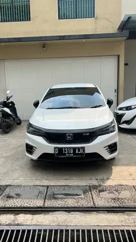 Honda City hatchback RS 2021 putih