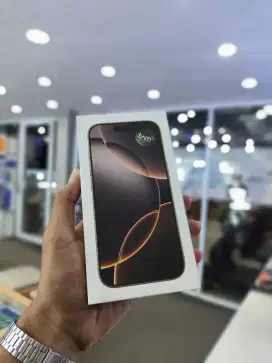 IPHONE 16 PRO 128 GB DESERT TITANIUM RESMI IBOX tinggal 1 unit