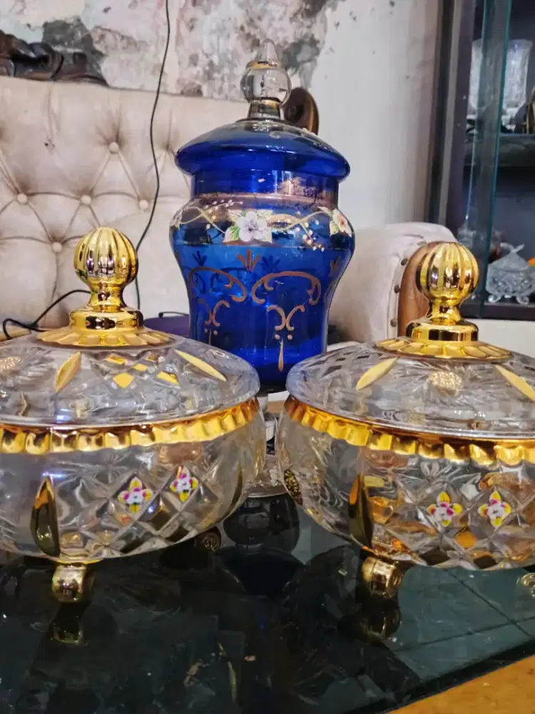 Pajangan kaca aestetik