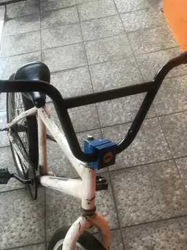 Sepeda BMX uk. 20