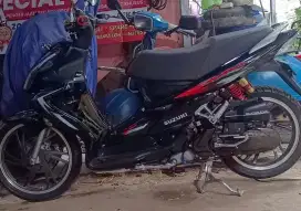 MOTOR SUZUKI SKYWAVE 2010 GRESS TINGGAL GAS