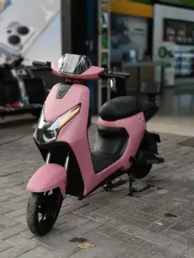 Uwinfly D65 Warna Limited