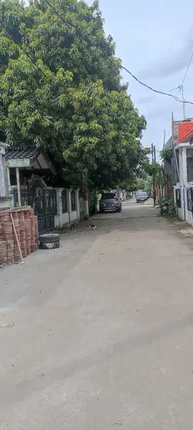 DIjual cepat rumah siap renovasi 2 LT di Bintara Bekasi
