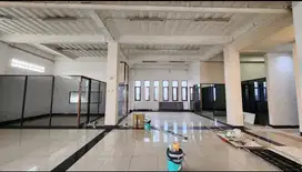 Sewa Gedung Ruang Usaha Kantor di Soekarno Hatta Bandung