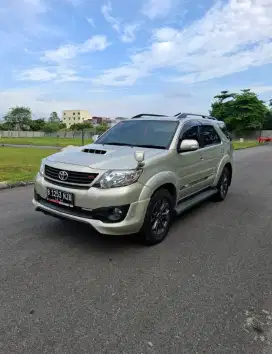 Fortuner VNT trd Metik diesel thn 2014
