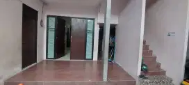 Dijual rumah plus kosan