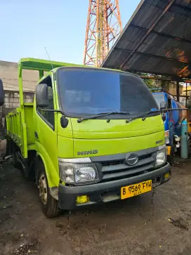 HINO Dutro 130 HD bak besi cargo tahun 2018