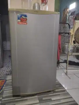 Kulkas Sharp 1 pintu