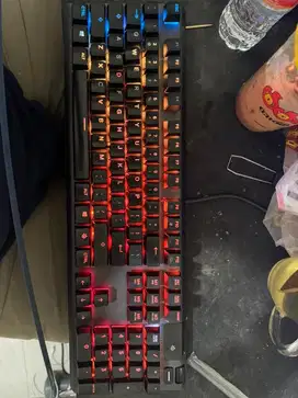 Keyboard gaming steelseries apex 5 hybrid linear mechanical