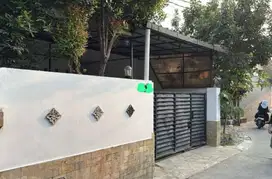 Dijual  Rumah  ut Keluarga di Beji Depok Jawa Barat
