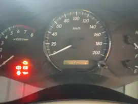 Toyota Kijang Innova 2012 Bensin