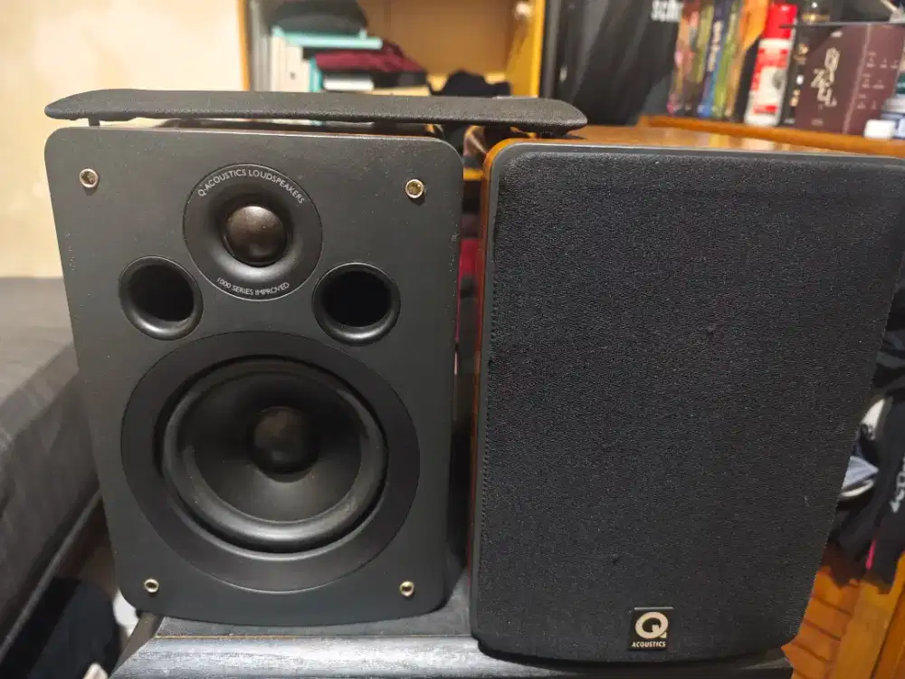Paket Q Aqoustic Bookshelf speaker +  Fosi Audio  Amp