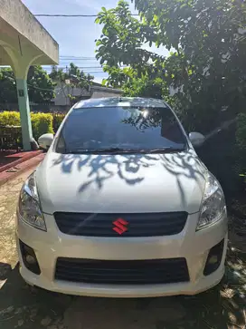 Ertiga Putih GL MT 2013