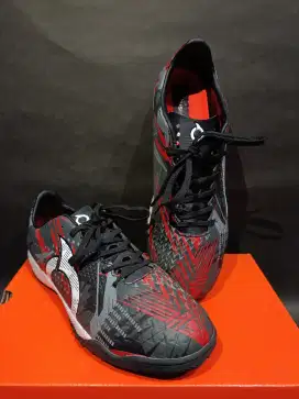 Seoaru Futsal Ortuseigh size 40