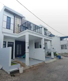 Di jual rumah cantik dekat Tol & Stasiun LRT Cibubur
