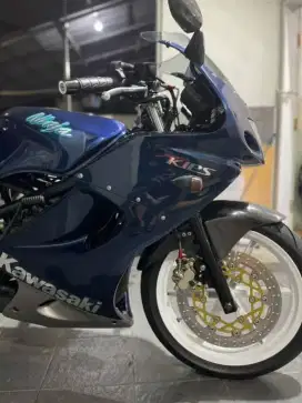 Ninja rr old 2009 navy blue