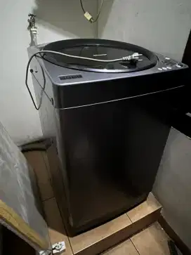 Mesin cuci top loading / pintu atas merk SHARP kapasitas 10kg