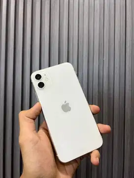 iPhone 11 128Gb iBox