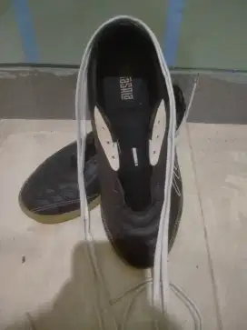 Sepatu Futsal Specs Metasala