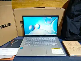 ASUS VivoBook A1400EA Pentium Gold 7505 RAM 8GB SSD 256GB FHD Fullset