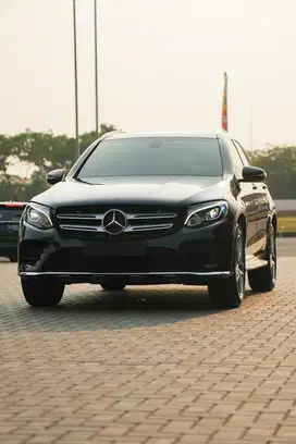 Nyaman! Mercedes Benz GLC200 AMG 2019 bmw x3