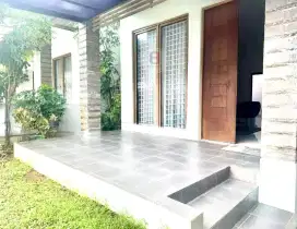 Dijual Rumah Siap Huni di Emerald Bintaro Jaya
