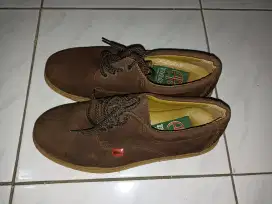 Sepatu Paredes Original