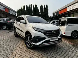 5JT RUSH S TRD 2019 WHITE EDITION RARE ITEM !!