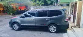 DIJUAL MOBIL KESAYANGAN  NISSAN GRAND LIVINA CVT 2013