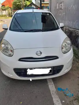 Nissan March 2012