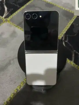 Samsung z flip5 8/512GB ex sein no minus
