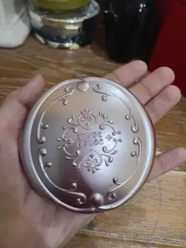 Powder etude house