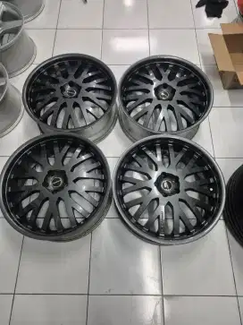 Velg orginal PWD R22 pcd 5×114.3 lebar 9 et45. .4pcs