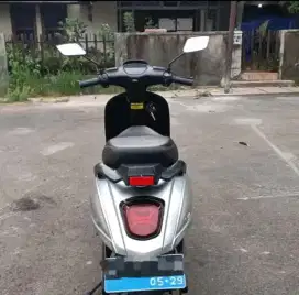 MOTOR LISTRIK VIAR EV1