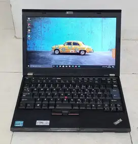 Laptop Lenovo Thinkpad X220i