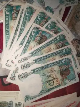 Uang kertas 500 seri rusa