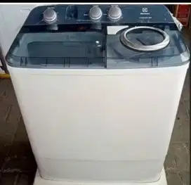 Mesin Cuci Baru Electrolux EWS80386WA