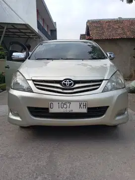 DIJUAL CEPAT (KONDISI ISTIMEWA) KIJANG INNOVA G MATIC ,FULL AUDIO