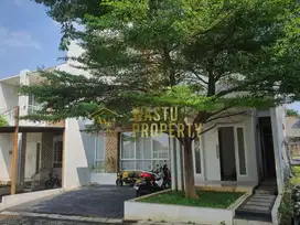 Rumah Bagus 2 Lantai Kawasan Ramai Pondok Cabe Udik, Pamulang
