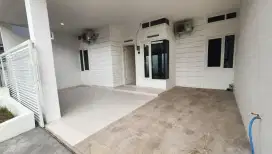 Rumah Pribadi samping Hotel Grand Mercure Malang