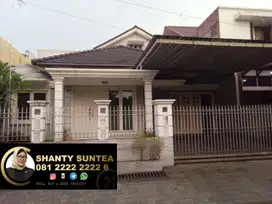 Rumah 2 Lantai Minimalis di Sektor 1 Bintaro Jaya CW-16802