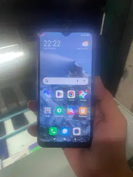 Xiaomi Redmi 8A LTE 2/32GB Second Ex Resmi Normal Pemakaian Bisa TT