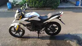 Di jual, motor CB150R 2014