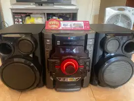 Speaker compo LG