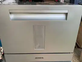 Mesin cuci piring Modena