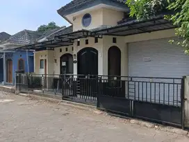DIKONTRAKAN RUMAH DALAM PERUMAHAN MUNGGUR JALAN GODEAN