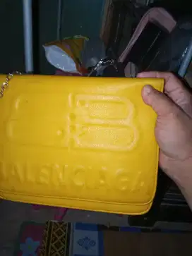 Tas seken tapi masih pada bagus